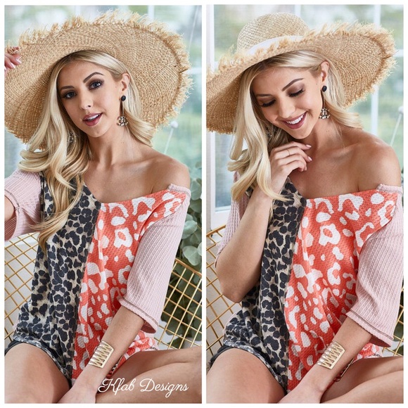 LAST 1! Knit Animal Print Block/Stitch Detail Top! - Picture 4 of 12